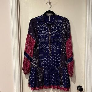 Free People patterned Boho Tunic Top. Small